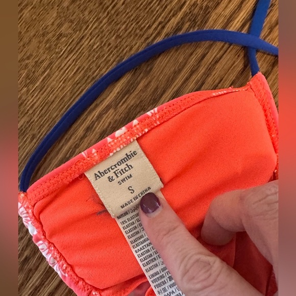 Abercrombie & Fitch Coral Floral Triangle Bikini Top with Blue Straps Size Small - Picture 4 of 4